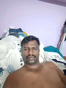 Paramkeerthi 即時 XXX 聊天