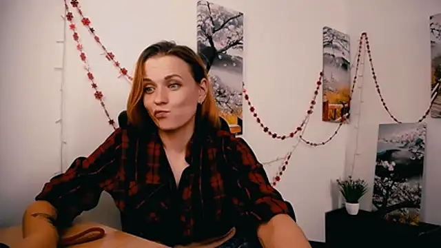 PeppyMia Live XXX-chat