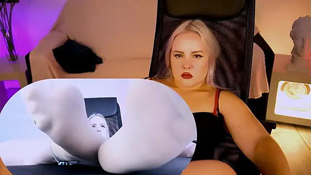 stellawatts' Live XXX Chat