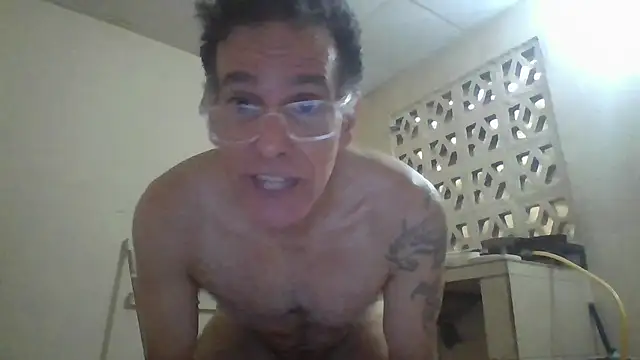 CaptainFox Live XXX-chat