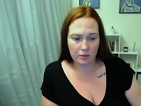 Lady_Tiana's Live XXX Chat
