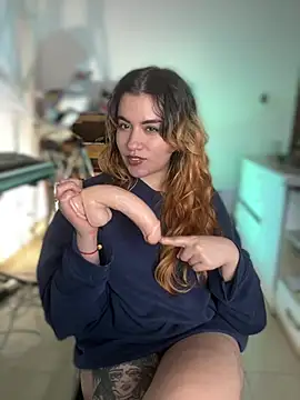 צ'אט XXX בשידור חי של NikkiNix