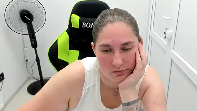 LunaVenom's Live XXX Chat