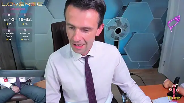 Czat XXX na żywo – SteveTiger