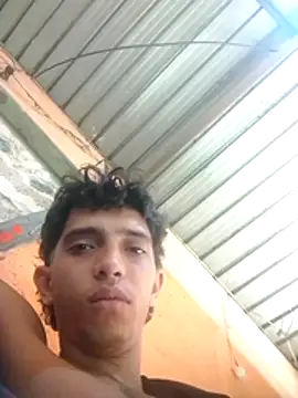 NoscayのライブXXXチャット