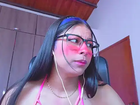 צ'אט XXX בשידור חי של _ALLYSON18_