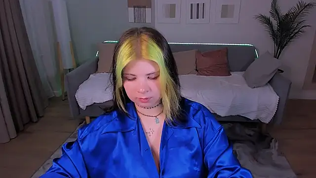 צ'אט XXX בשידור חי של AliceSpencery