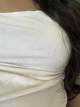 Lina-lolo Pertunjukan Webcam