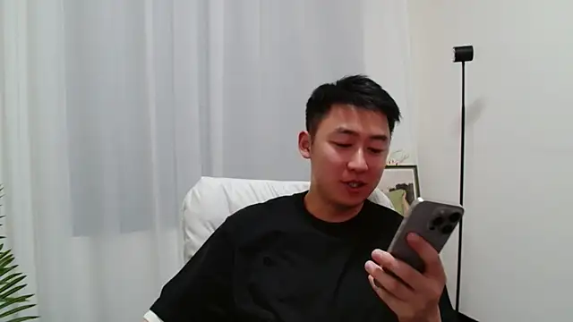 yyy66kkのライブXXXチャット