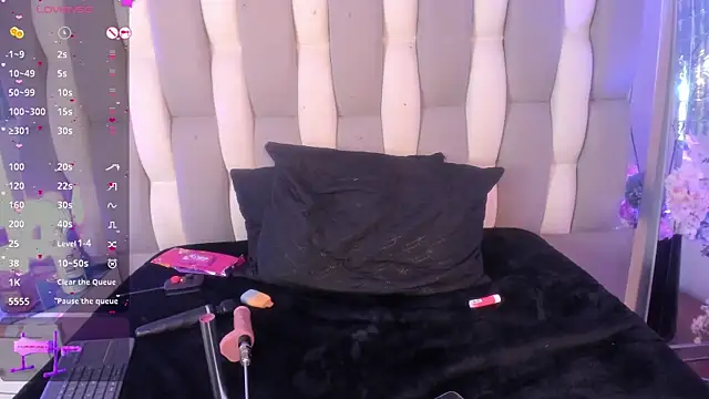 IsaDiiazのライブXXXチャット