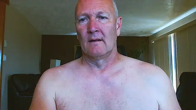 BasicAnt XXX чат на живо