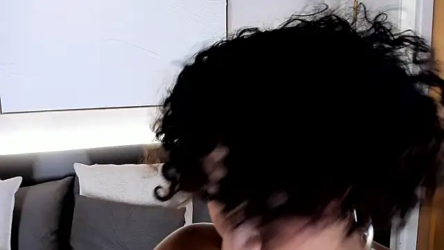 AmbraCohelo's Live XXX Chat