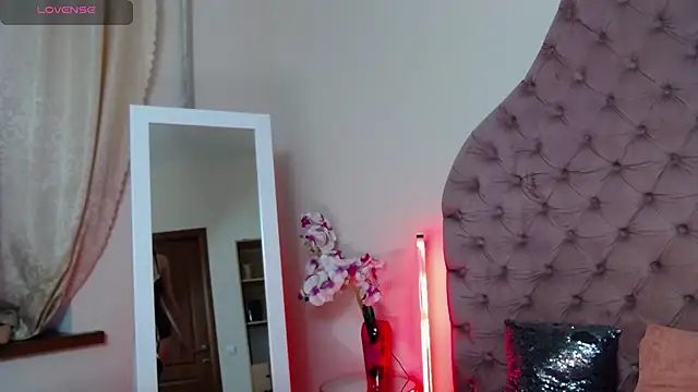 Chat +18 de Erikka__ ao vivo