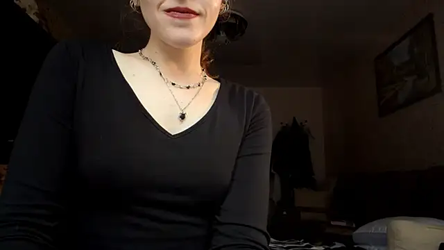 Chat XXX ao vivo de BuzzingRaid