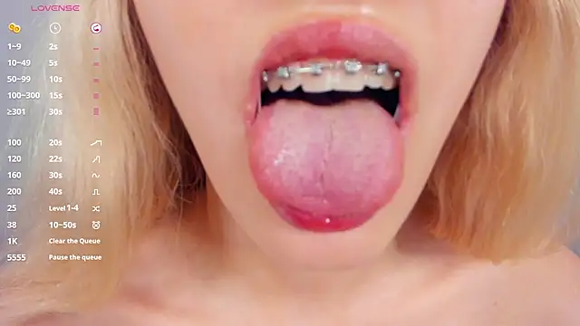 Barbiebloom 即時 XXX 聊天