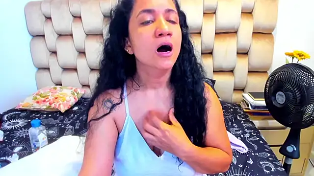 Chat +18 de alaskmiller1 ao vivo