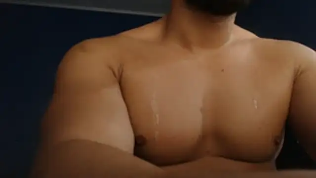 alex_blu Adlı Modelin Canlı XXX Sohbeti