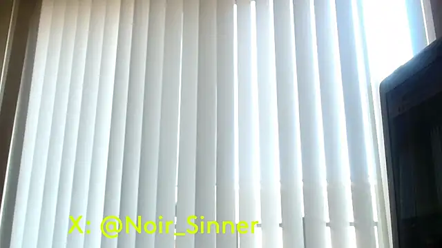 sinnernoir's Live XXX Chat