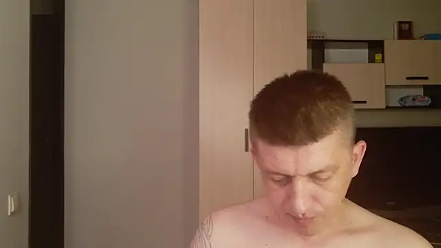 Chat +18 de Shawty_Mia ao vivo