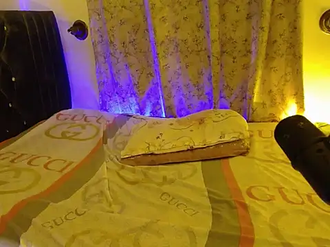 Онлайн чат XXX KlaraCandy