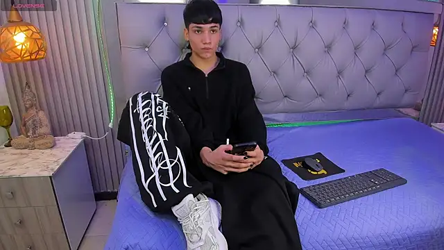 SamBlack_ Obrolan Langsung XXX
