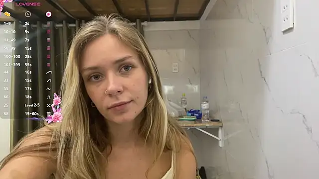 Živý XXX chat One_On_Mllion