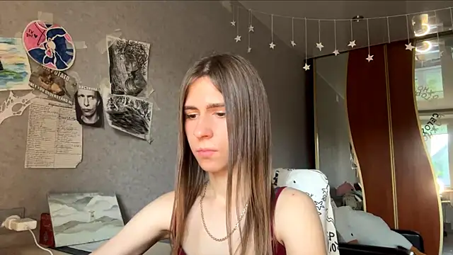 ZaraGuyette Chat XXX live