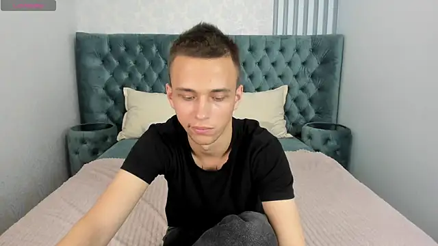 lucaskaur – Naživo XXX chat