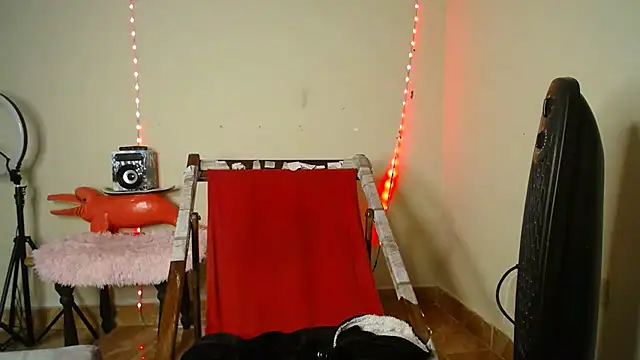 XXX chat uživo modela Candy_chloee