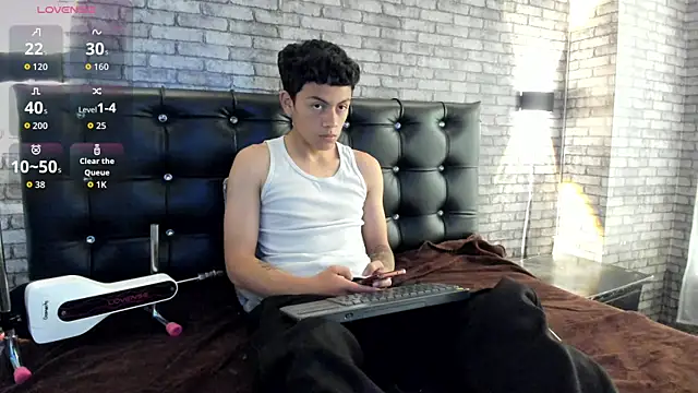 Mike_red Live XXX-chat