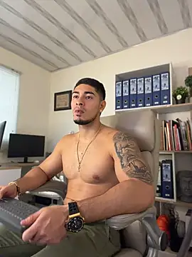 צ'אט XXX בשידור חי של Dimitri_Colleman