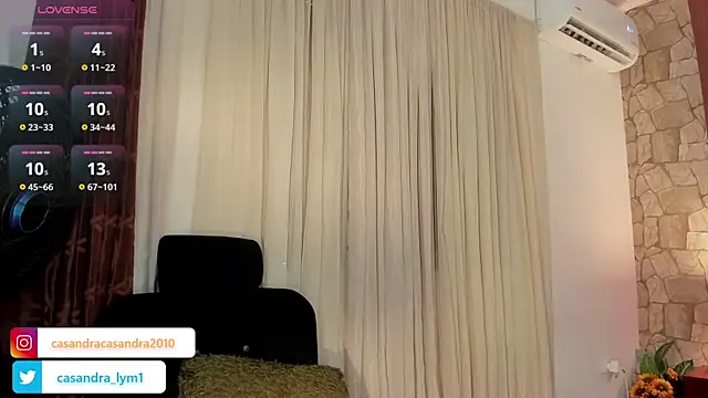 Chat +18 de Casandra_lym1 ao vivo