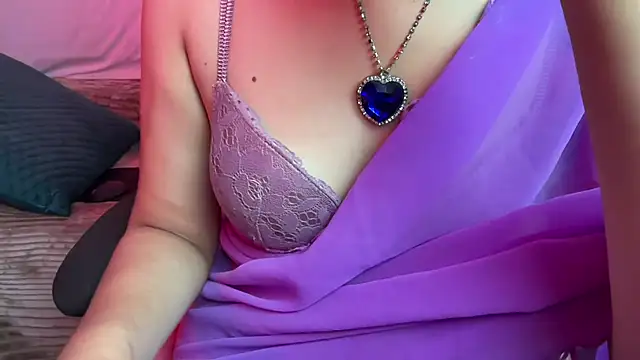 Chat XXX en directo de QueenAngelena