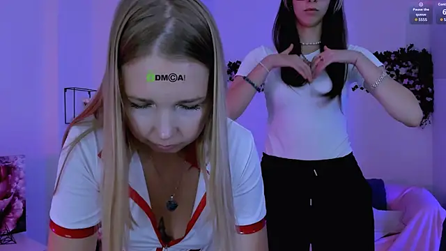 XXX chat uživo modela olivia_kit
