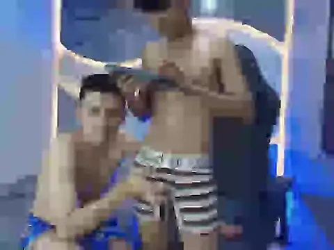 Benjamin_Alam: απευθείας συνομιλία ΧΧΧ