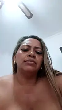violetpolo's Live XXX Chat