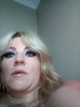 LexaBone Live XXX Chat