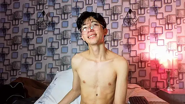 Czat XXX na żywo – Twink_Sebas7
