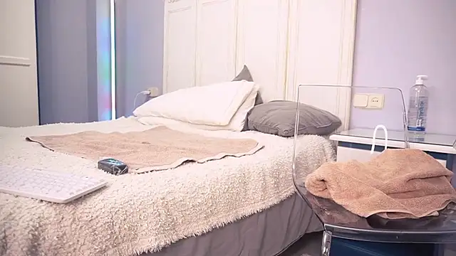 Chat +18 de mollystarss ao vivo