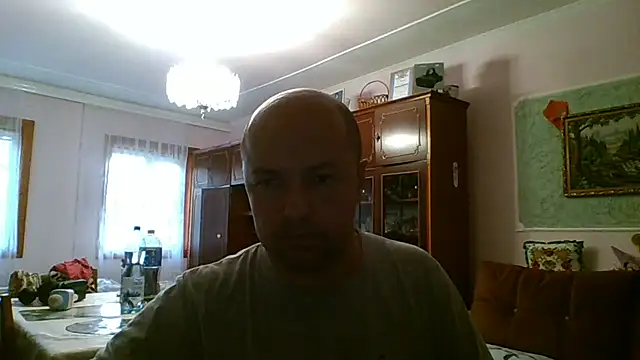 Živý XXX chat Luceriusbigass