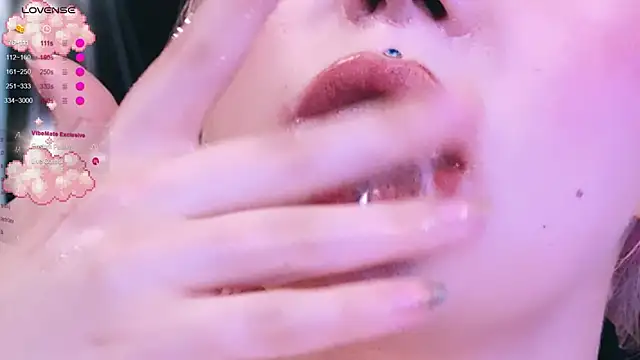 Bibi_IvaのライブXXXチャット