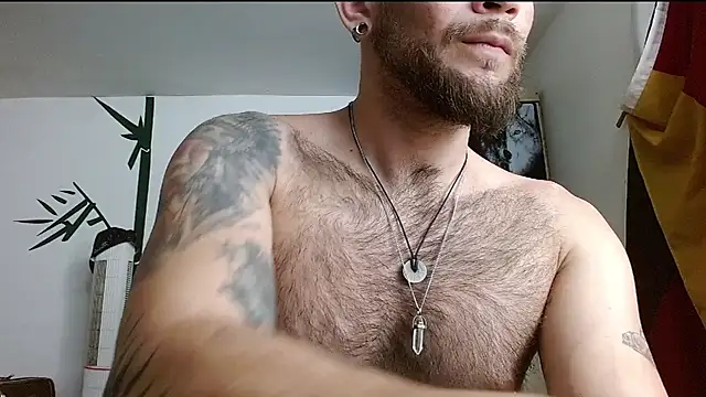DominanThewolff live XXX chat