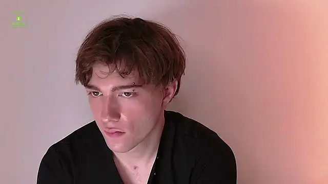 Онлайн чат XXX mark_shot
