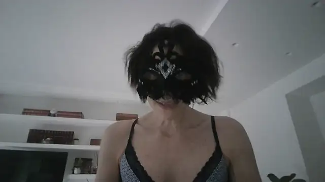 HelenTiAscolta live XXX chat