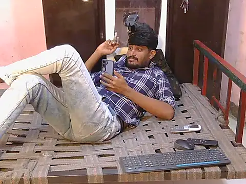HotXKrish Live XXX-chat