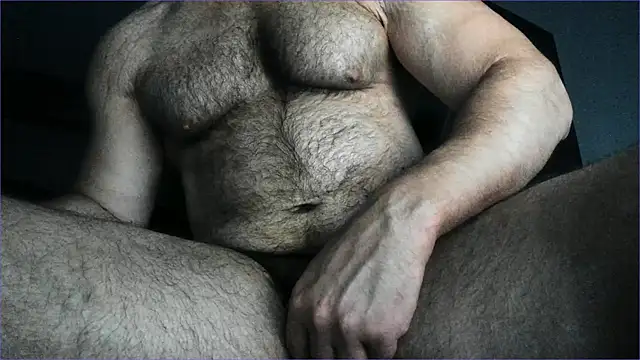 Hugealphabeast Adlı Modelin Canlı XXX Sohbeti