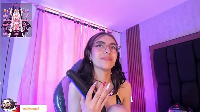 Molly_A লাইভ XXX চ্যাট