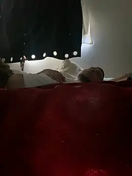 GusanoDelicioso's Live XXX Chat
