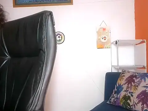 CrabbingRenting XXX чат на живо