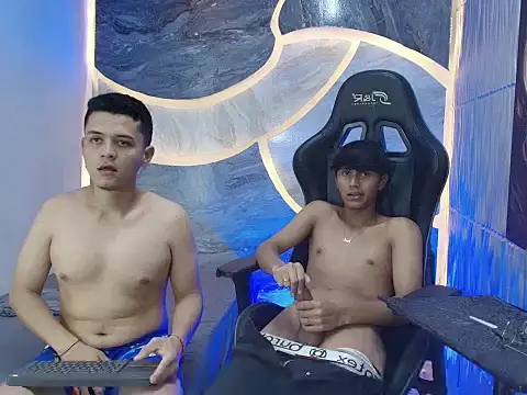 Benjamin_Alam Live XXX-chat